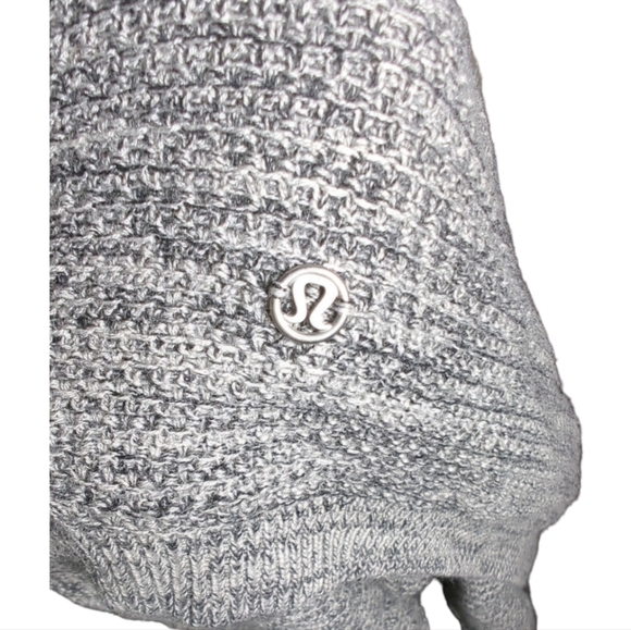 Lululemon Breeze Easy Wrap Heathered Light Grey / Heathered Deep Coal Size XS/S - Picture 6 of 10